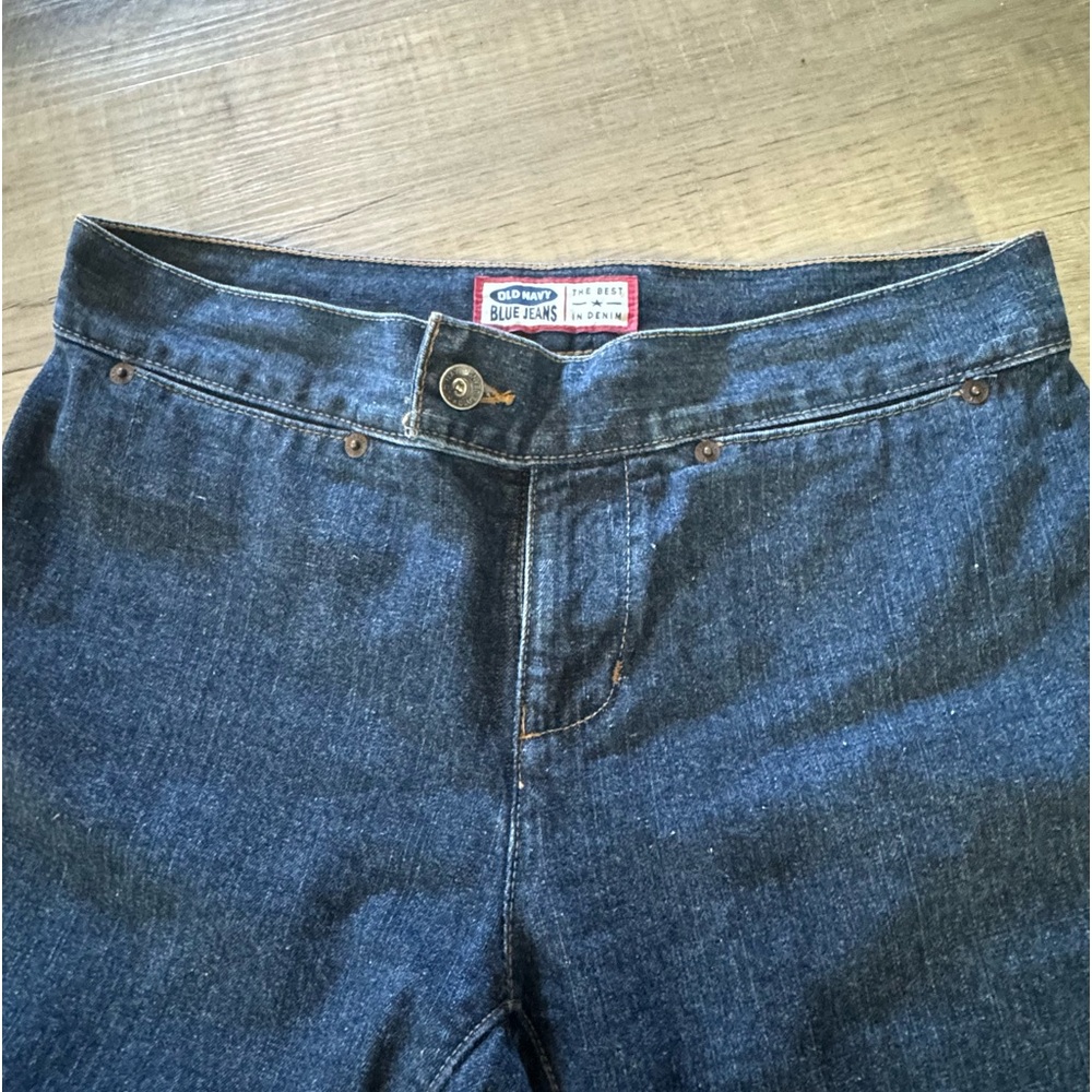 Like new Old Navy size 6 women’s coin pocket jeans double button zip front